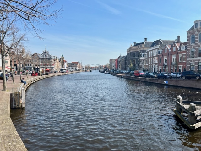 175743269.jpg